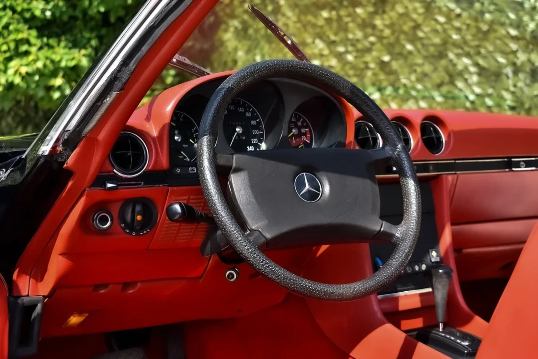 2026 Mercedes-Benz SL-Class - Image 25 of 30