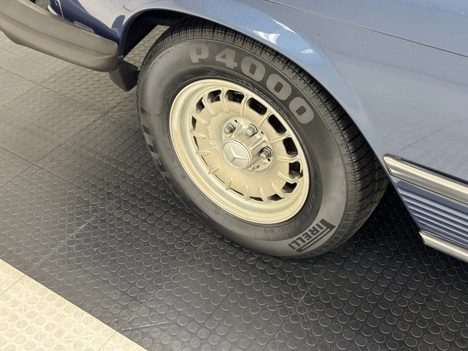 1984 Mercedes-Benz R107 SL-Class - Image 17 of 31