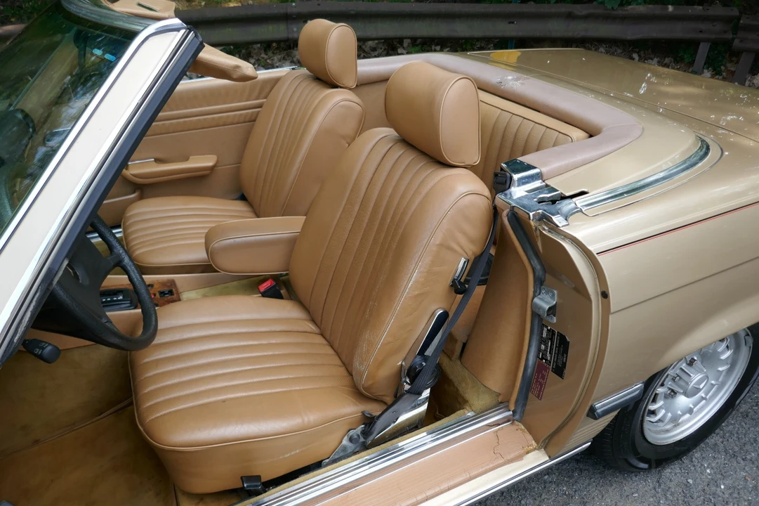 1984 Mercedes-Benz R107 SL-Class - Image 18 of 31