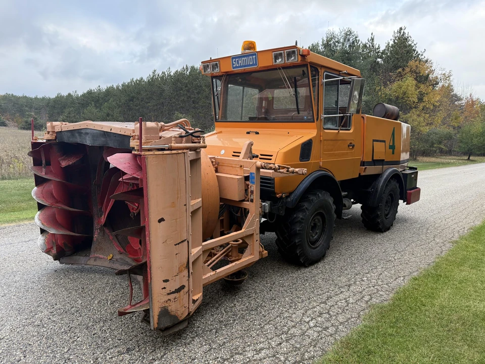 1984 Mercedes-Benz Unimog - Image 2 of 31