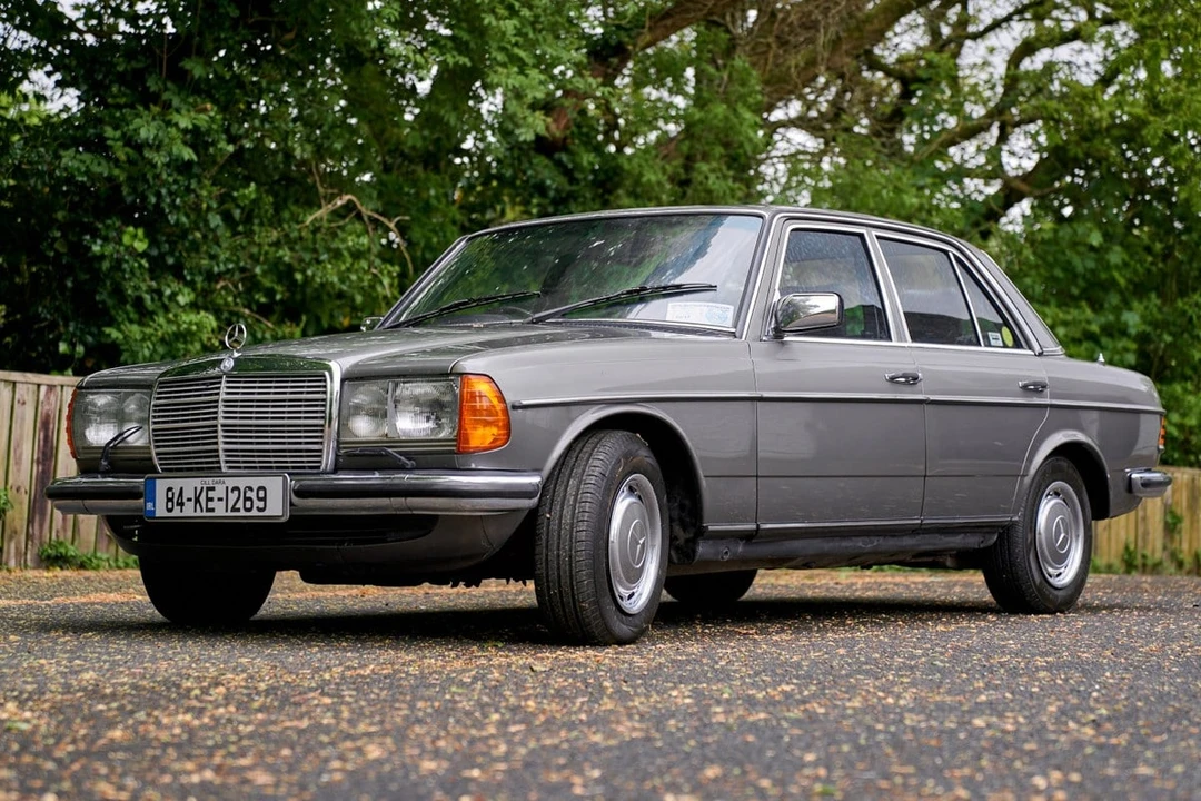 1984 Mercedes-Benz W123 Sedan - Image 7 of 30