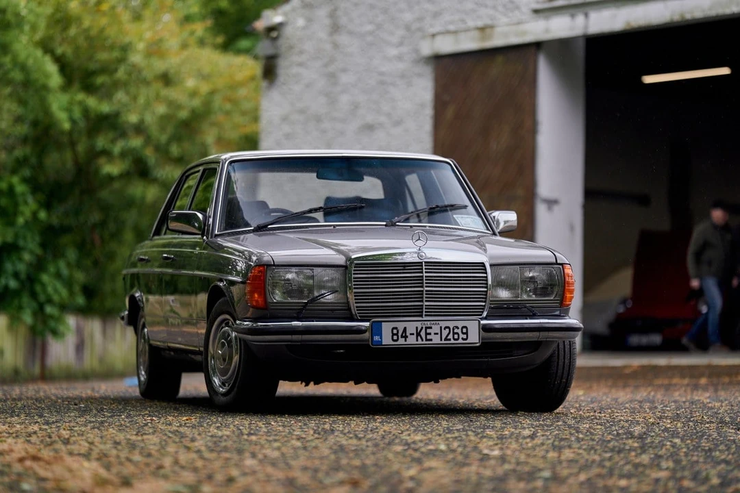 1984 Mercedes-Benz W123 Sedan - Image 22 of 30