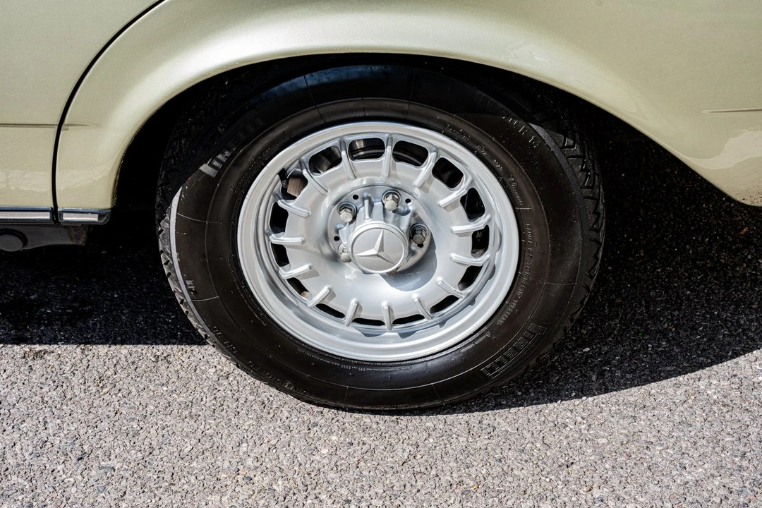 1984 Mercedes-Benz W120 & W121 - Image 15 of 30