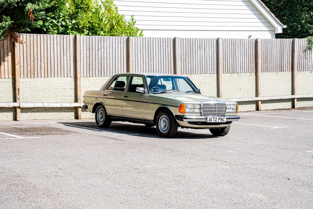 1984 Mercedes-Benz W120 & W121 - Image 9 of 30