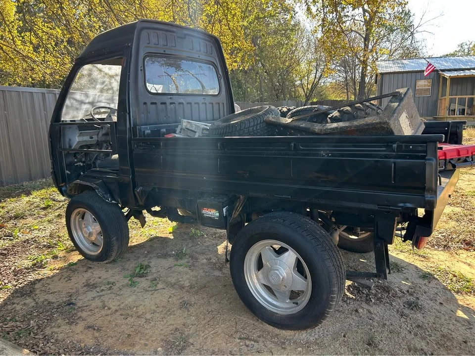 1984 Mitsubishi Mirage 2nd Gen - Image 2 of 6