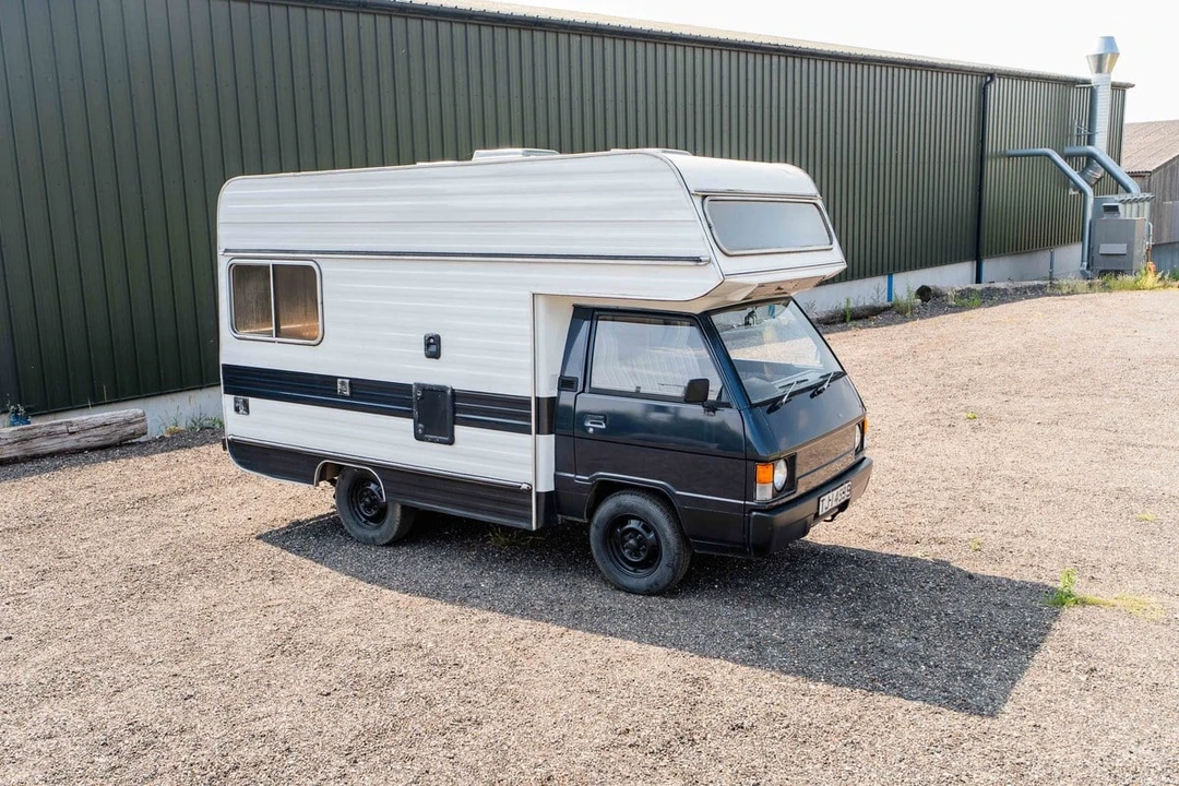 1984 Mitsubishi Delica 2nd Gen - Image 4 of 30