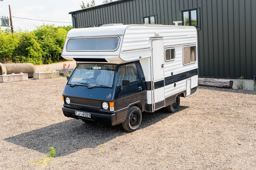 1984 Mitsubishi Delica 2nd Gen - Image 7 of 30