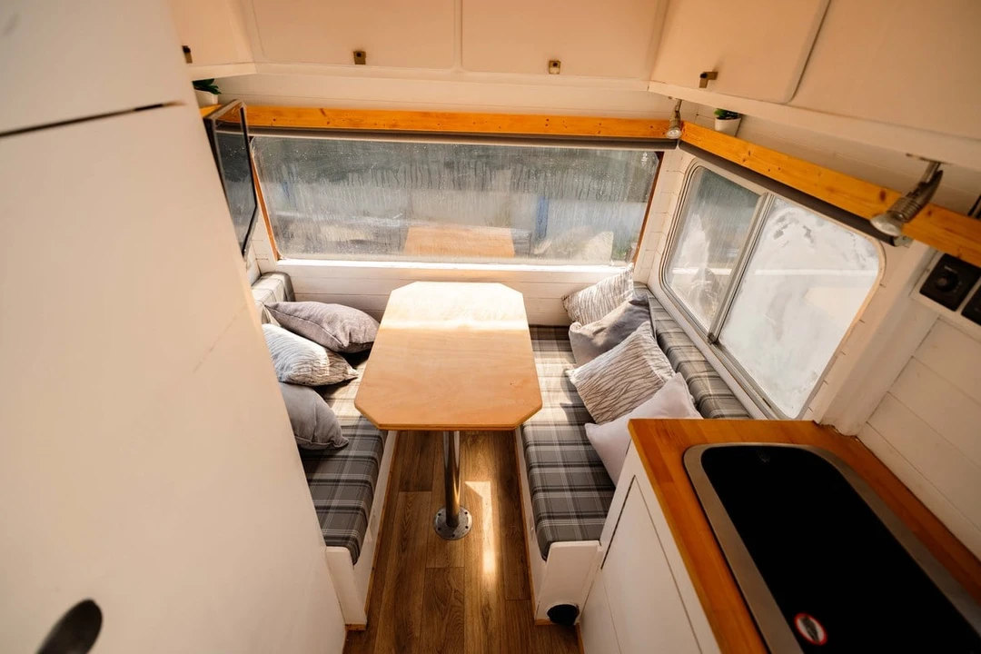 1984 Mitsubishi Delica 2nd Gen - Image 22 of 30