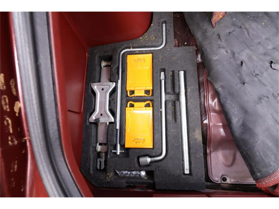 1984 Nissan 300ZX 3rd Gen - Image 27 of 31
