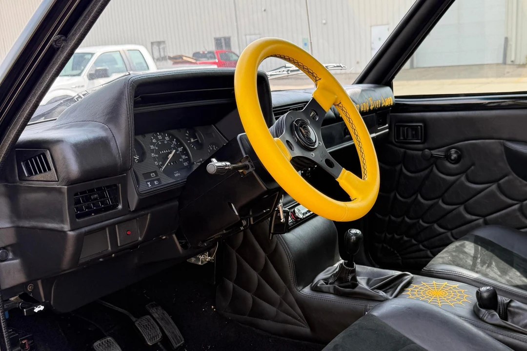 1984 Nissan - Image 18 of 31