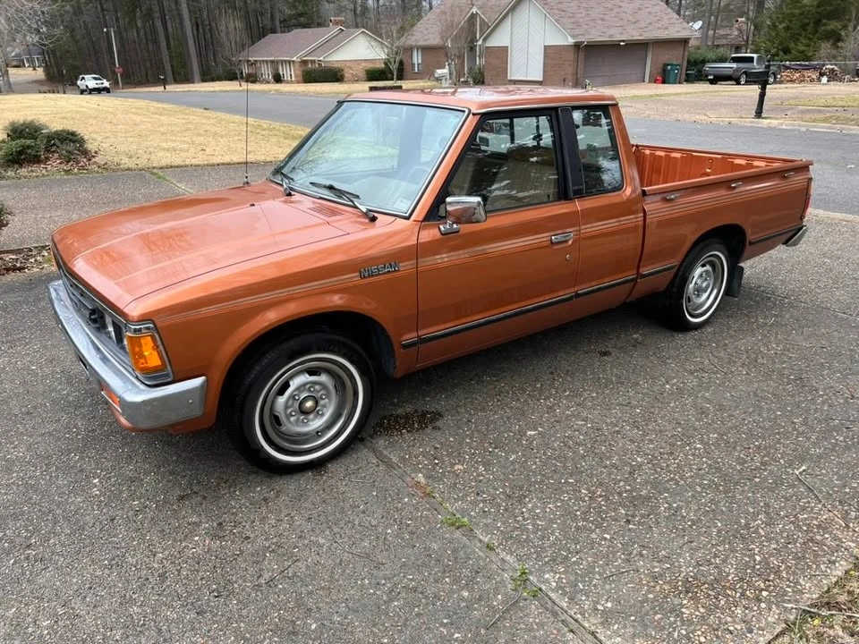1984 Nissan - Image 6 of 13