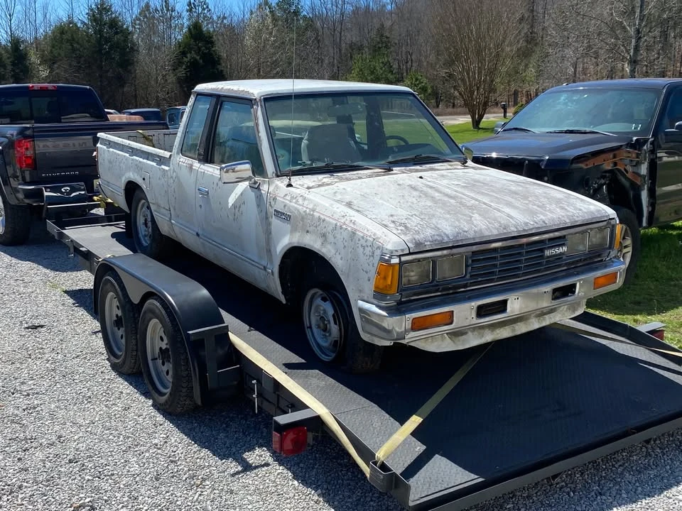 1984 Nissan Frontier - Image 4 of 9