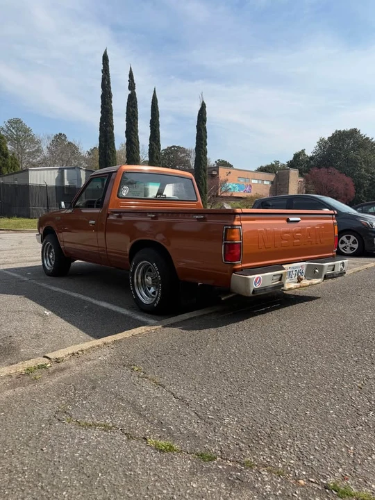1984 Nissan Frontier - Image 3 of 11
