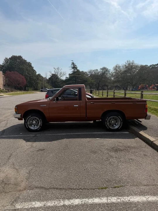 1984 Nissan Frontier - Image 2 of 11