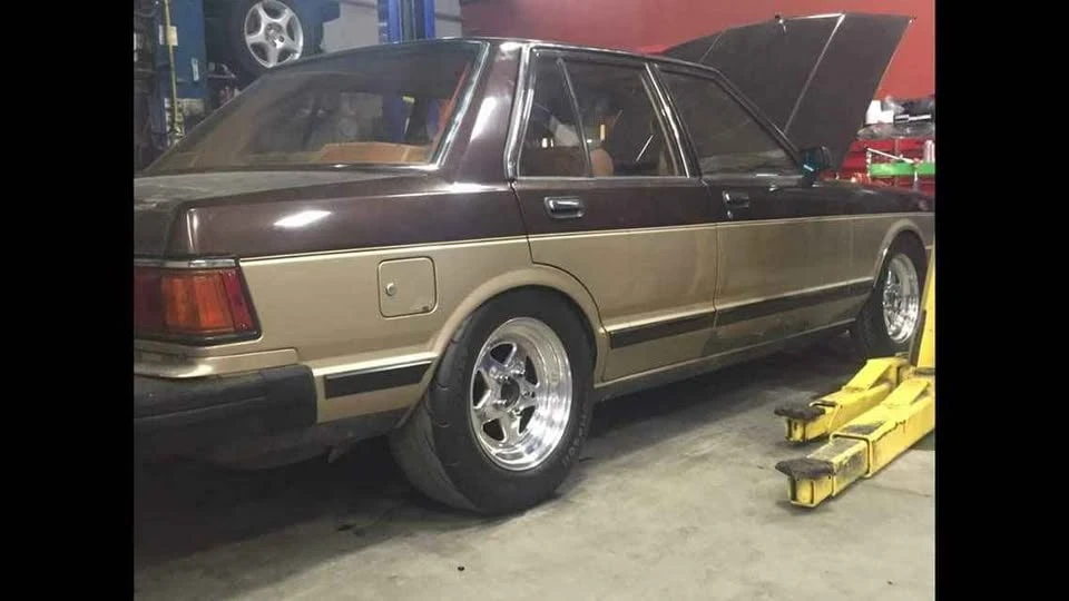 1984 Nissan Maxima 1st Gen - Image 2 of 3