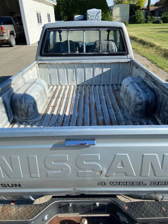 1984 Nissan Frontier - Image 9 of 10