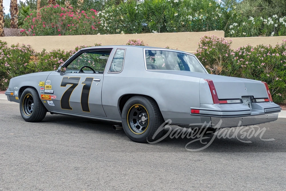 1984 Oldsmobile Cutlass 5th Gen - Image 22 of 23