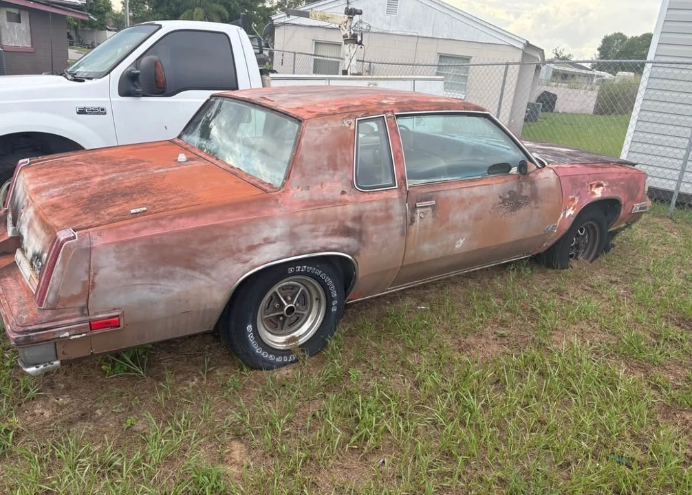 1984 Oldsmobile 442 - Image 2 of 11