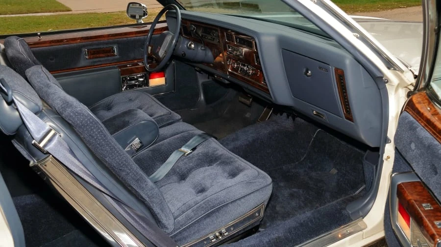 1984 Oldsmobile 98 - Image 5 of 21