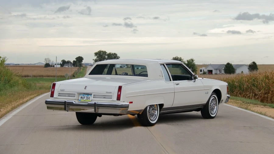 1984 Oldsmobile 98 - Image 13 of 21