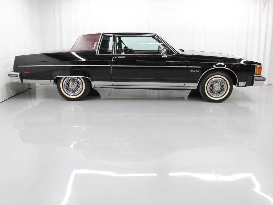 1984 Oldsmobile 98 - Image 12 of 20