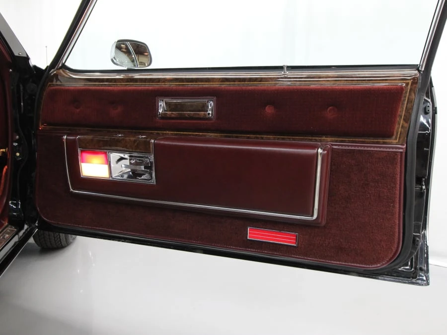 1984 Oldsmobile 98 - Image 14 of 20
