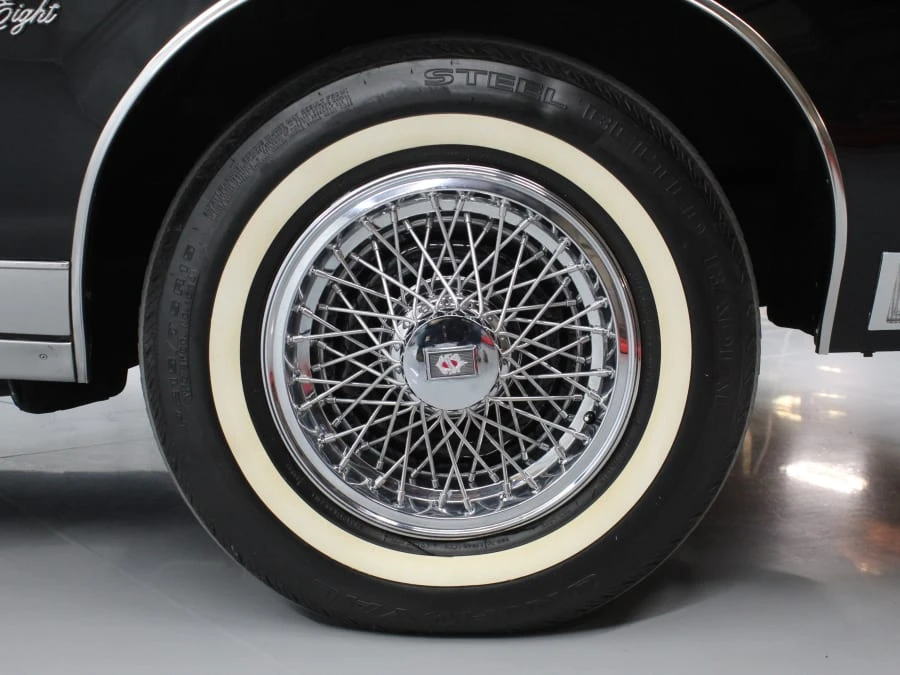 1984 Oldsmobile 98 - Image 20 of 20