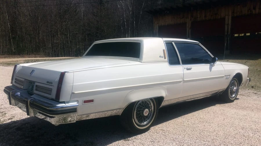 1984 Oldsmobile 98 - Image 3 of 12