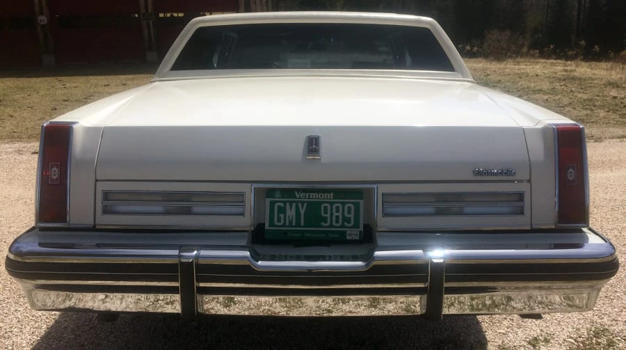 1984 Oldsmobile 98 - Image 9 of 12