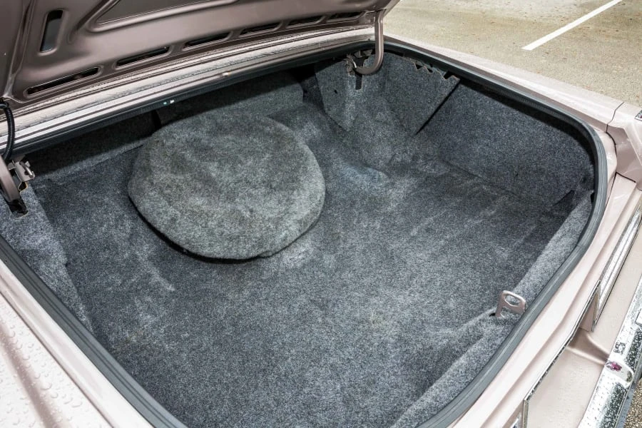 1984 Oldsmobile 98 - Image 9 of 12