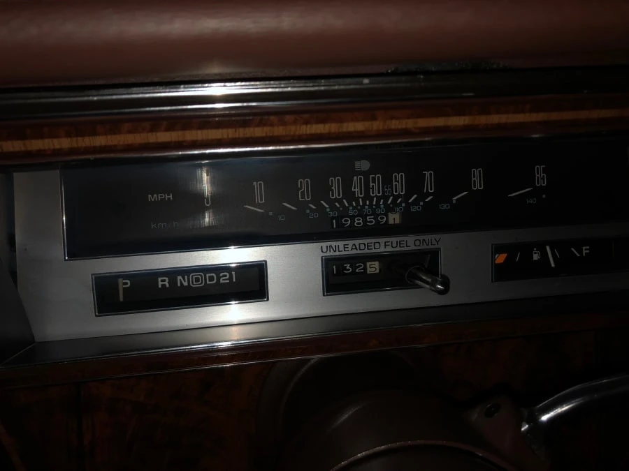 1984 Oldsmobile 98 - Image 7 of 12