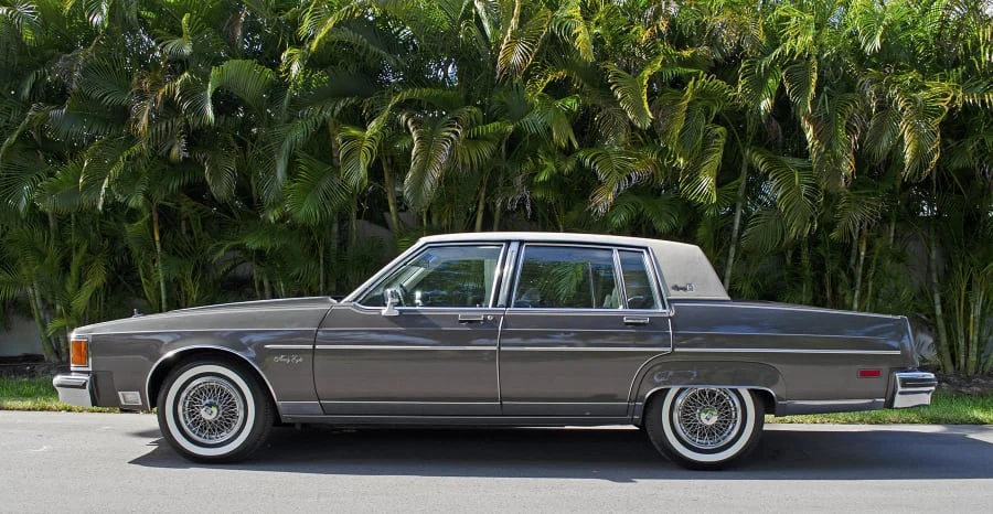 1984 Oldsmobile 98 - Image 2 of 12