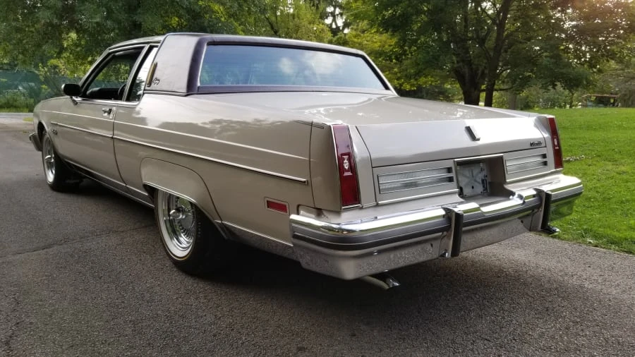 1984 Oldsmobile 98 - Image 9 of 12