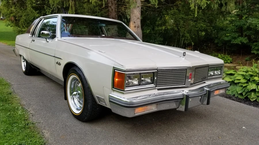 1984 Oldsmobile 98 - Image 11 of 12