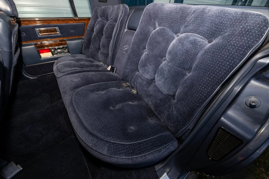 1984 Oldsmobile 98 - Image 27 of 31