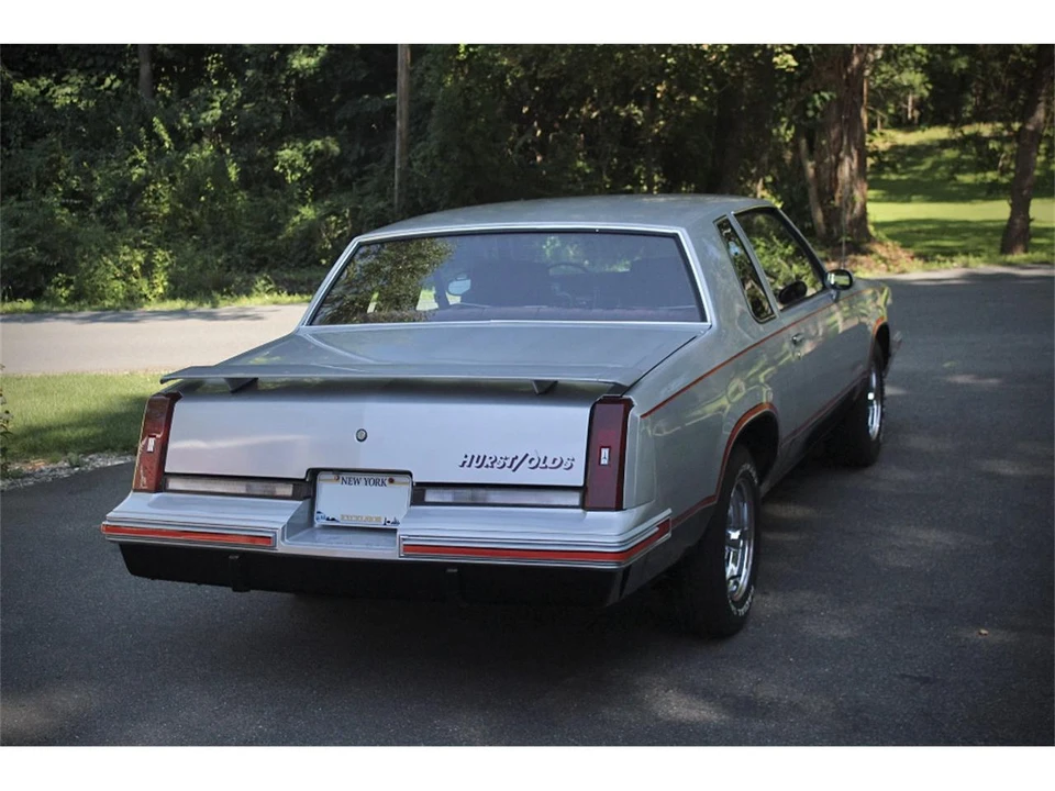 1984 Oldsmobile Cutlass 5th Gen - Image 7 of 31