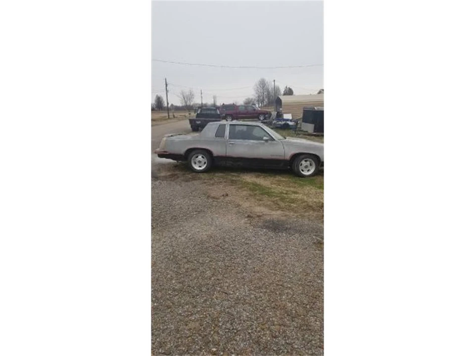 1984 Oldsmobile Cutlass 5th Gen - Image 6 of 7
