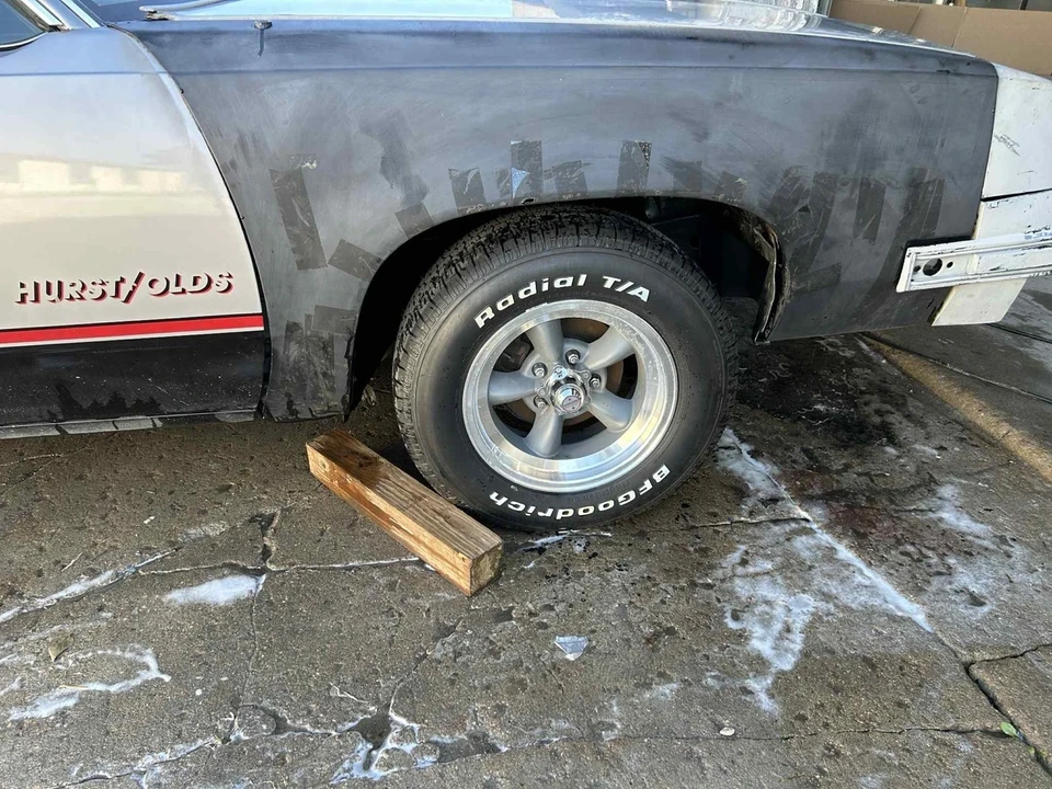 1984 Oldsmobile Cutlass 5th Gen - Image 12 of 21