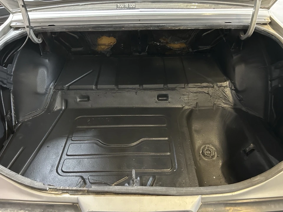 1984 Oldsmobile Cutlass 5th Gen - Image 18 of 21