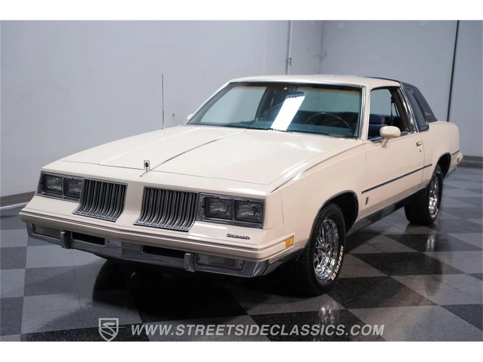 1984 Oldsmobile Cutlass 5th Gen - Image 16 of 31