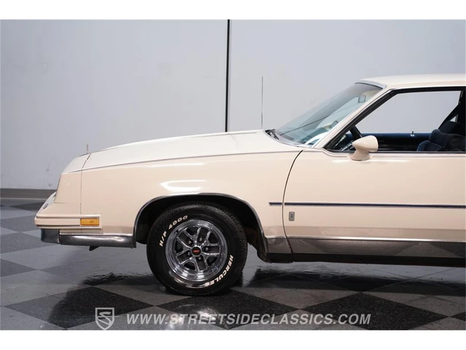 1984 Oldsmobile Cutlass 5th Gen - Image 19 of 31