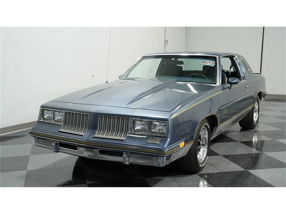 1984 Oldsmobile Cutlass 5th Gen - Image 16 of 31