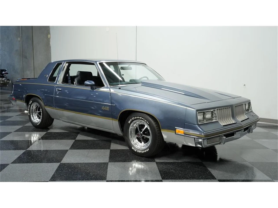 1984 Oldsmobile Cutlass 5th Gen - Image 13 of 31