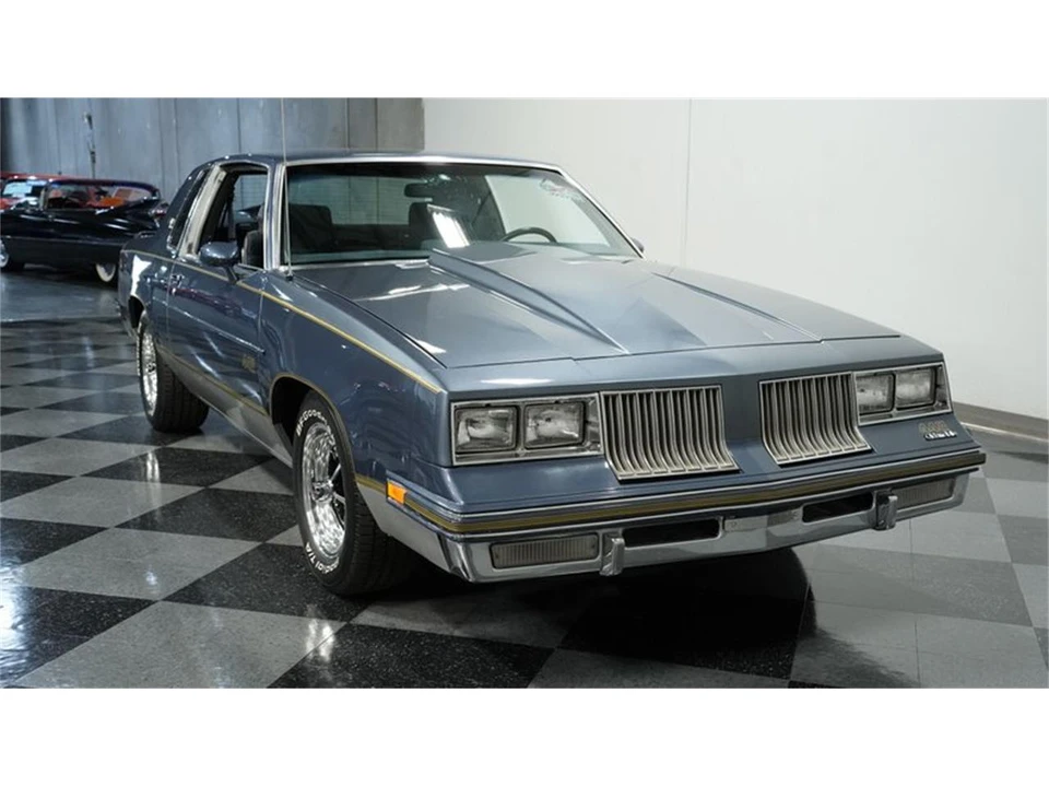 1984 Oldsmobile Cutlass 5th Gen - Image 14 of 31