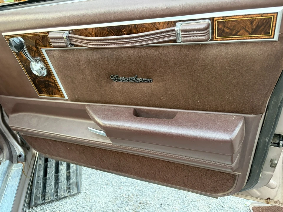 1984 Oldsmobile Cutlass 5th Gen - Image 20 of 31