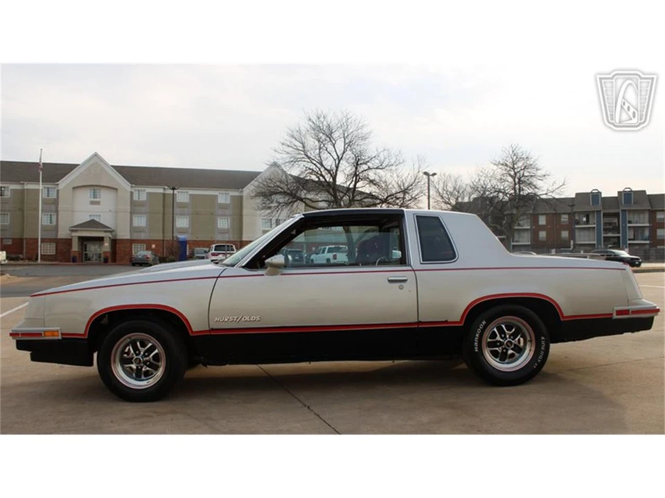 1984 Oldsmobile Calais - Image 19 of 31