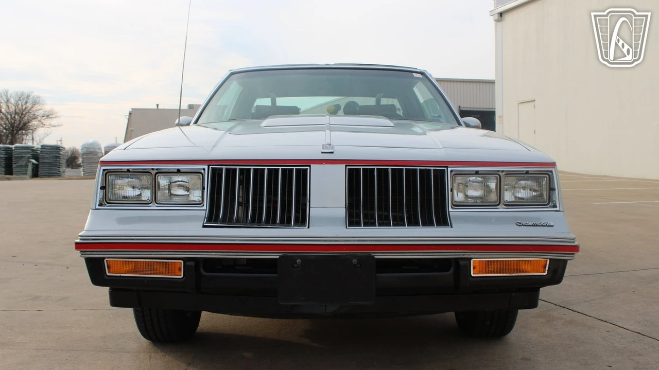 1984 Oldsmobile Cutlass 5th Gen - Image 5 of 12