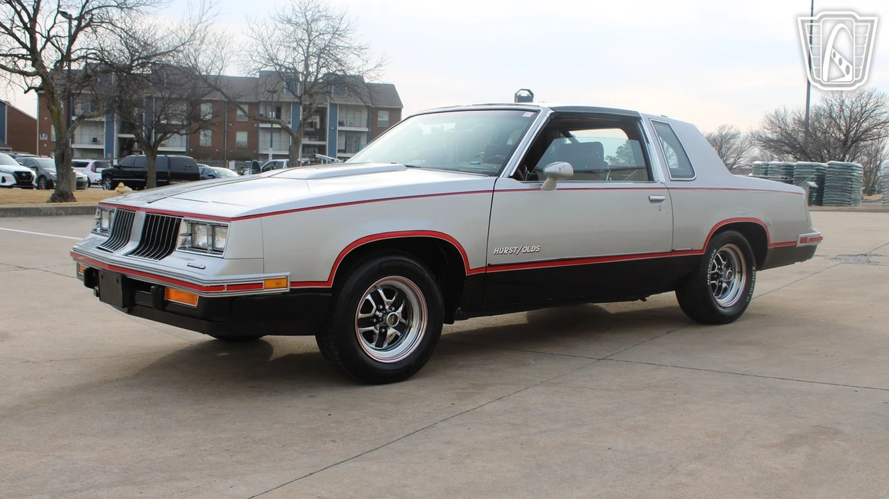 1984 Oldsmobile Cutlass 5th Gen - Image 4 of 12