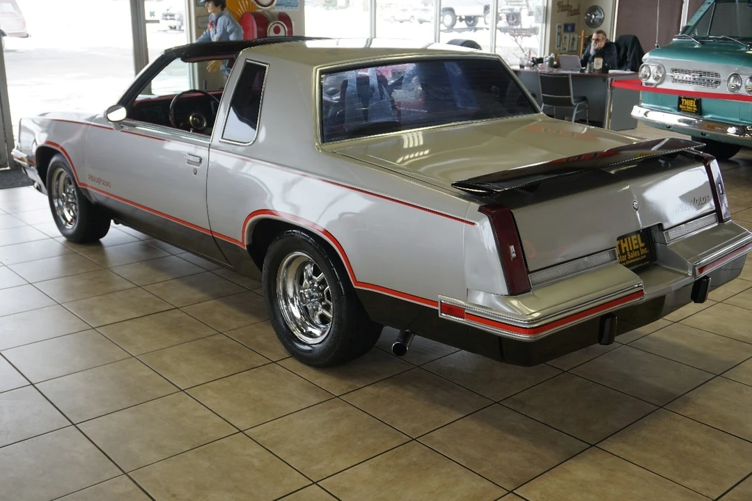 1984 Oldsmobile Cutlass 5th Gen - Image 4 of 21