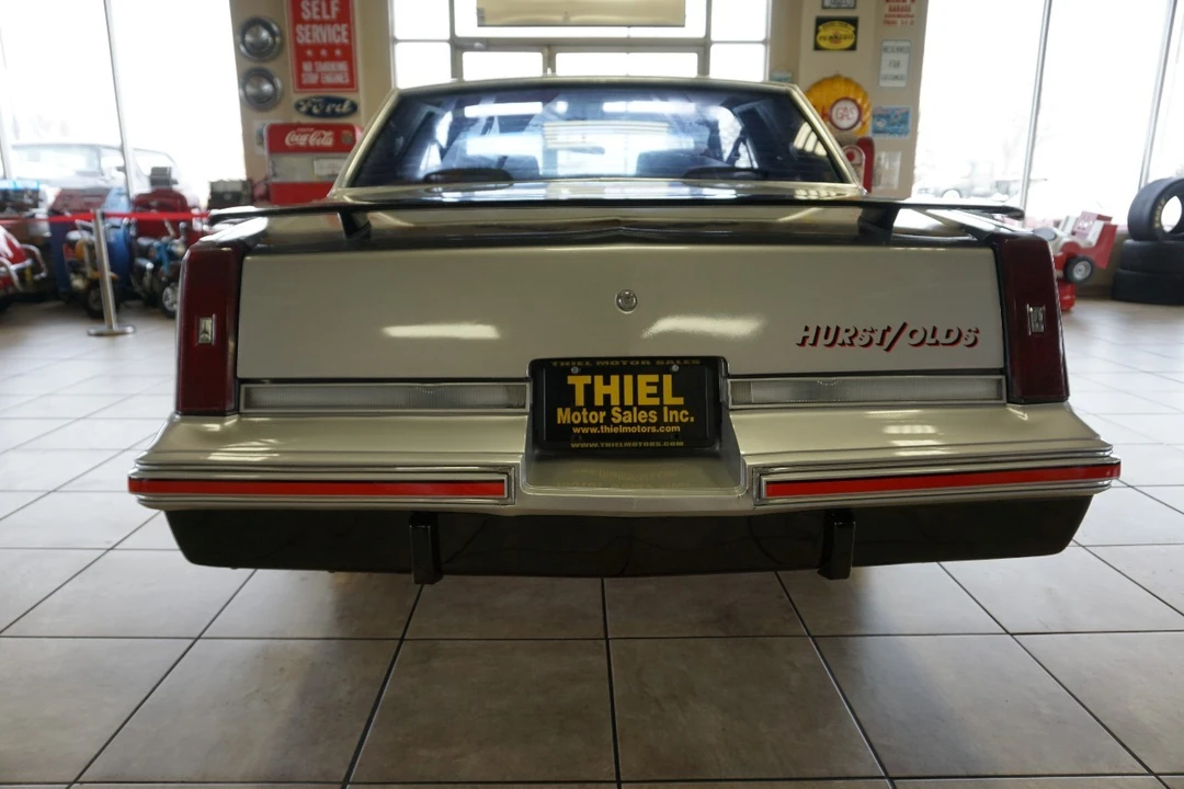 1984 Oldsmobile Cutlass 5th Gen - Image 6 of 21